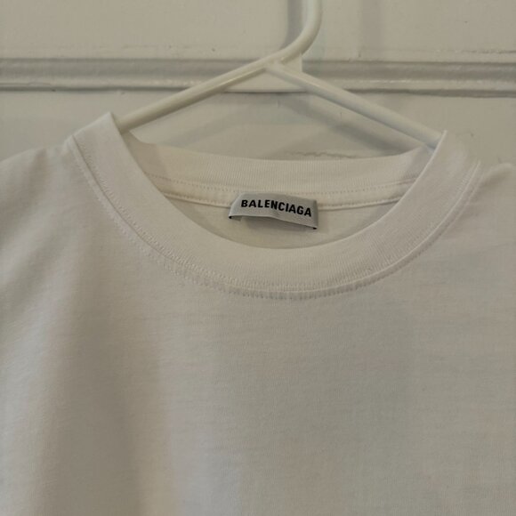 Balenciaga Baby Tee with Logo size Small - Picture 5 of 11